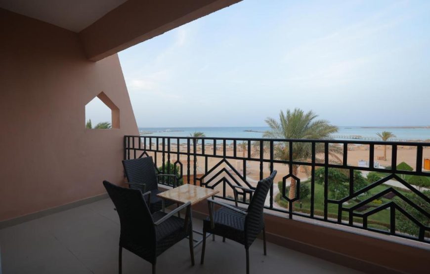 Standard Family Room with Garden View