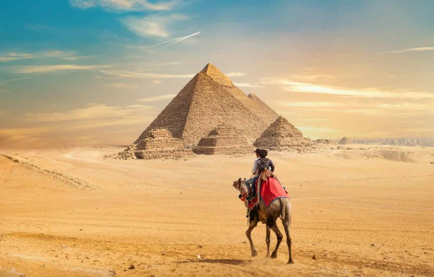 8 hours Cairo day Tour to Giza Pyramids, Memphis City, Sakkara and Dahshur