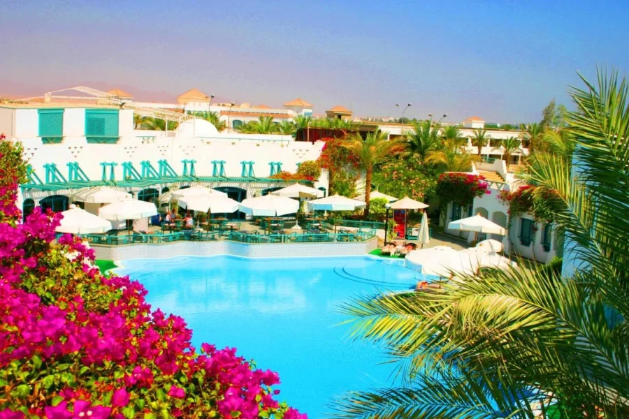 Falcon Hills Hotel