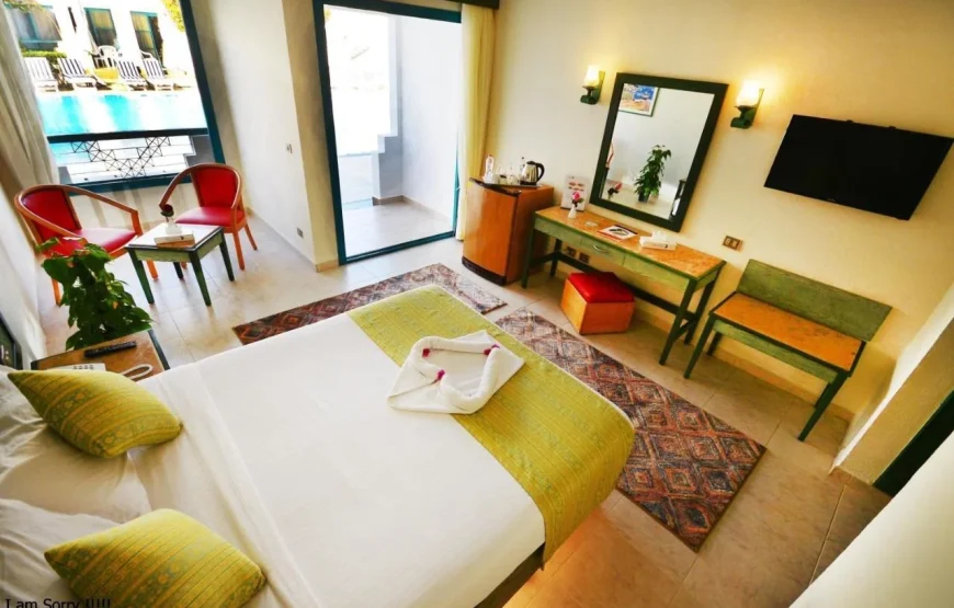 Falcon Hills Hotel