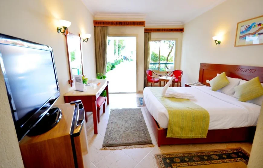Falcon Hills Hotel