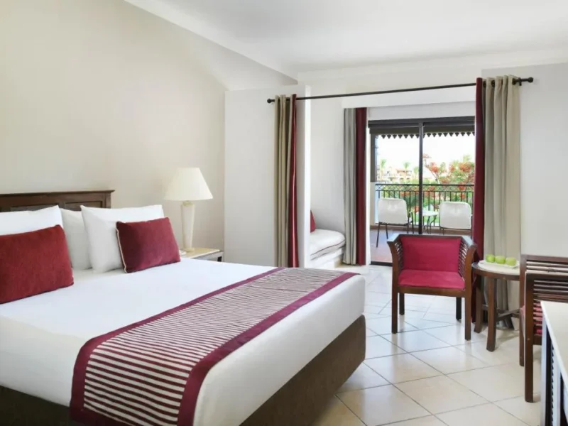 Superior Deluxe Queen or Twin Beds Garden View