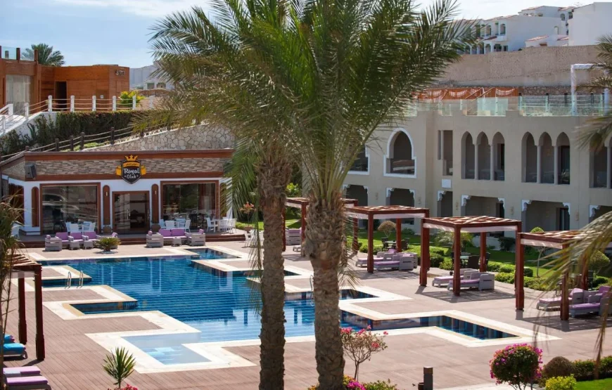 Sunrise Arabian Beach Resort