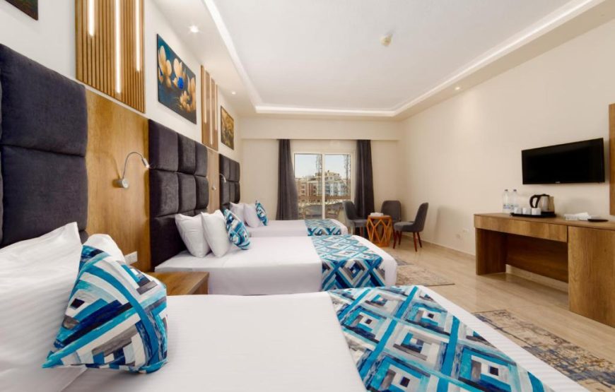 Triple Superior Room