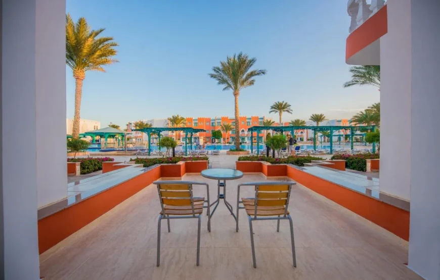 Sunrise Garden Beach Resort