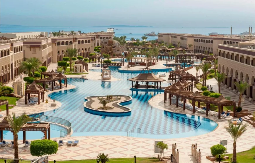 Sunrise Mamlouk Palace Resort