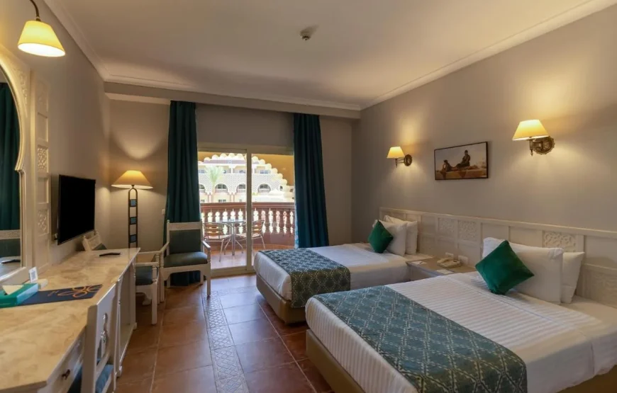 Sunrise Mamlouk Palace Resort